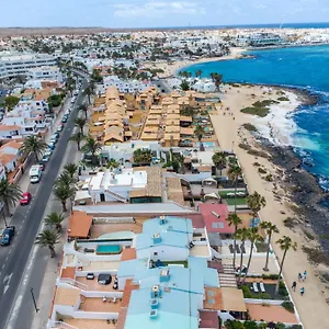 holidayvilla-marina-2-beachfront-wifi-vista-corralejo.hotelsfuerteventura.org/